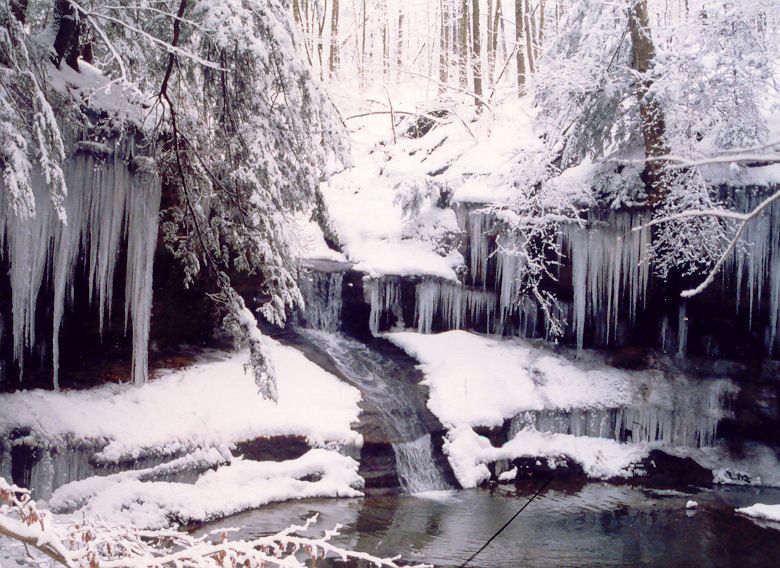 The Camusfearna Gorge at our Hocking Hills Cabins is the ultimate Hocking Hills Winter Hike