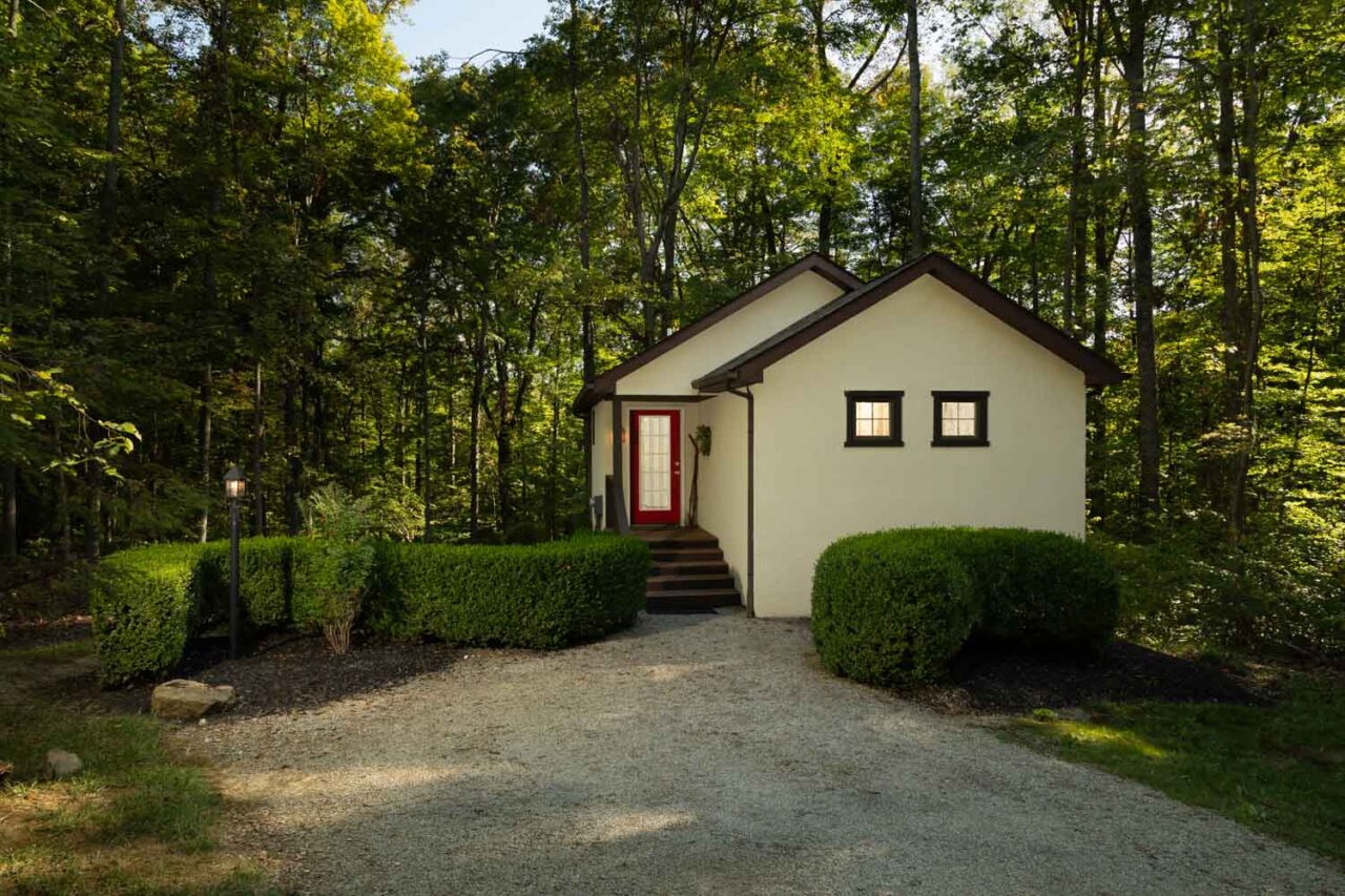 Exterior of the Elliot Croft at Glenlaurel