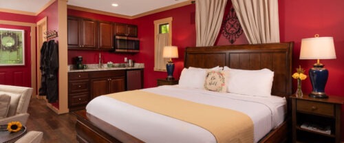 Picture of the bed in MacBeth Croft at Glenlaurel.