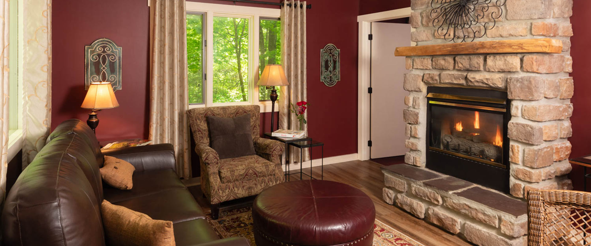 Picture of the fireplace and sitting area in the Sinclair at Glenlaurel.